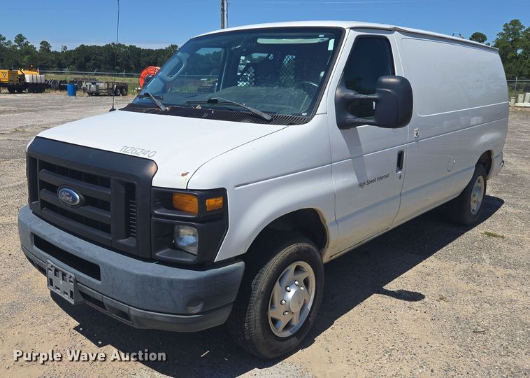 2012 Ford E150 van - DU2509