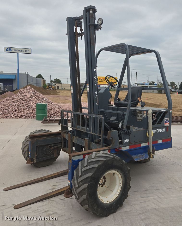 1998 Princeton D50 forklift - DY1140