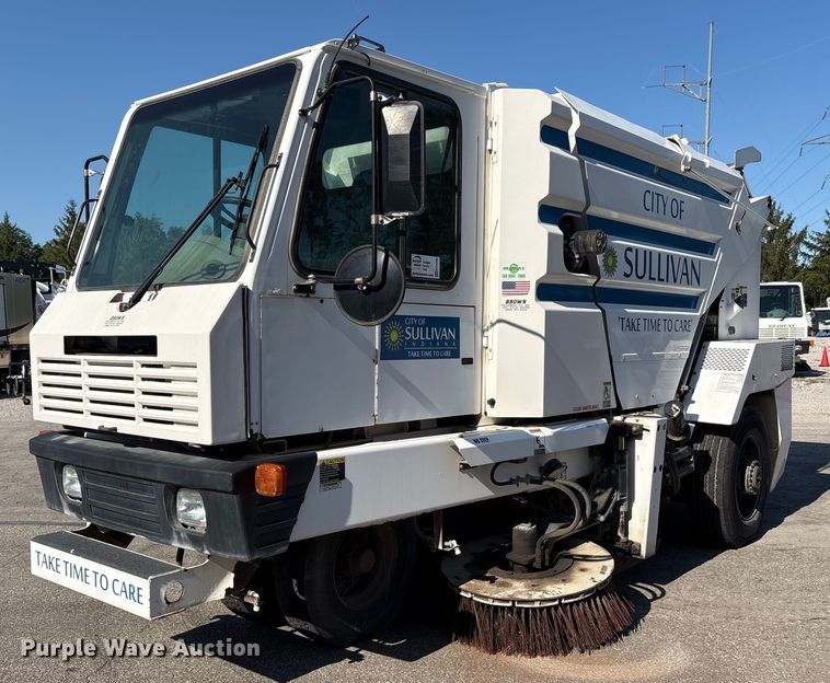 2014 Global Environmental Products Inc Street sweeper sweeper - EC4408