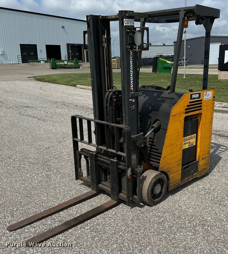 Jungheinrich ETG235 forklift - EE3995