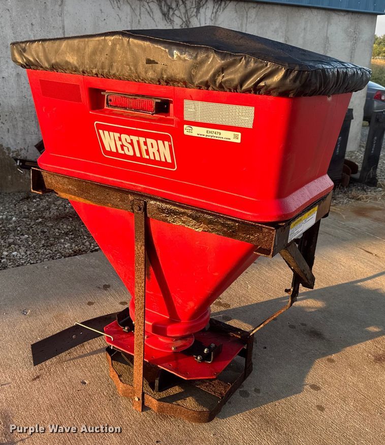 Western Pro-Flo spreader - EH7479