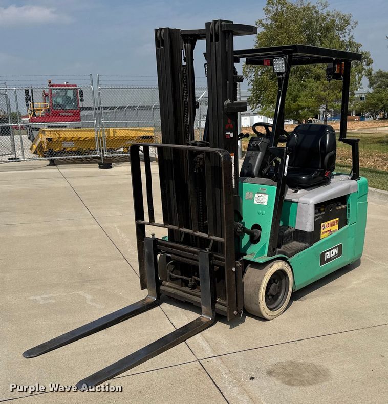 Mitsubishi FB20NT-AC forklift - EM2344