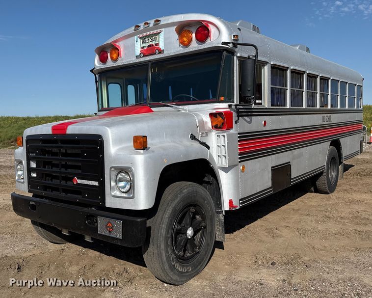 1989 International party bus - EP0532