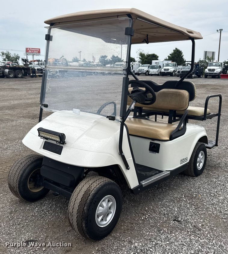 EZ-GO TXT48 golf cart - NU9600