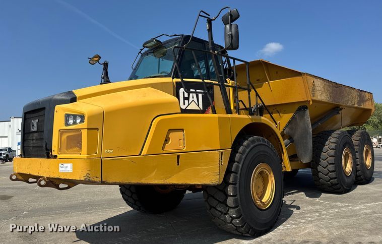 2015 Caterpillar 745C articulated haul truck - DO2232