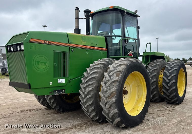 1995 John Deere 8770 4WD tractor - DU6780