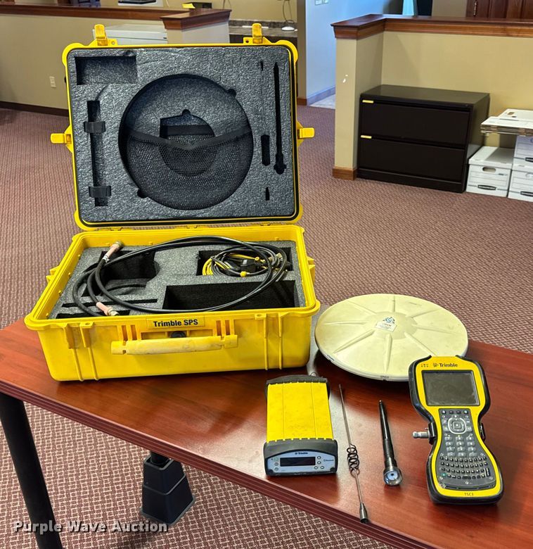 Trimble GPS guidance system - DW6595