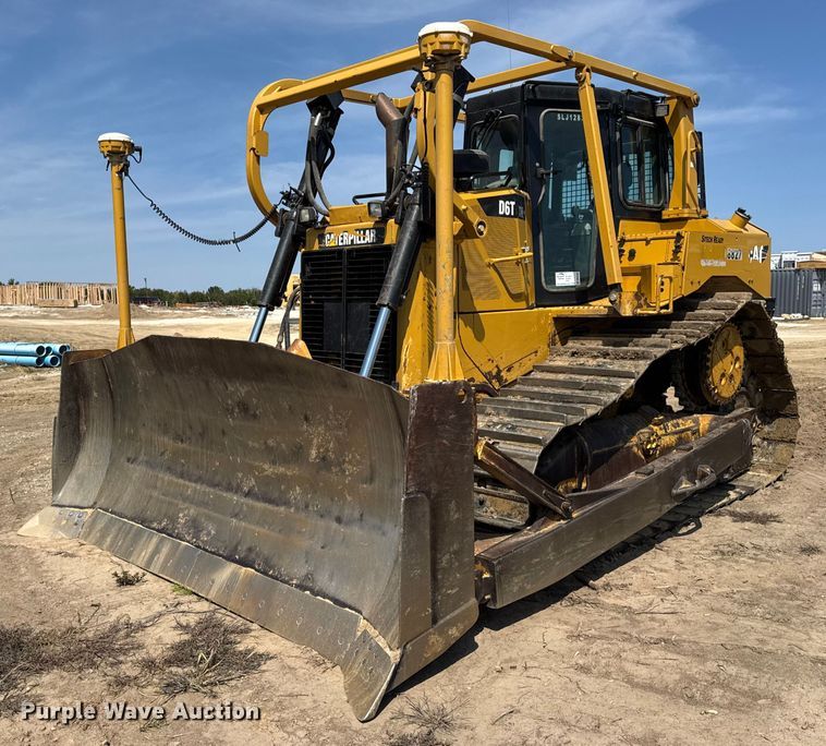 2014 Caterpillar D6T XW dozer - DW6596