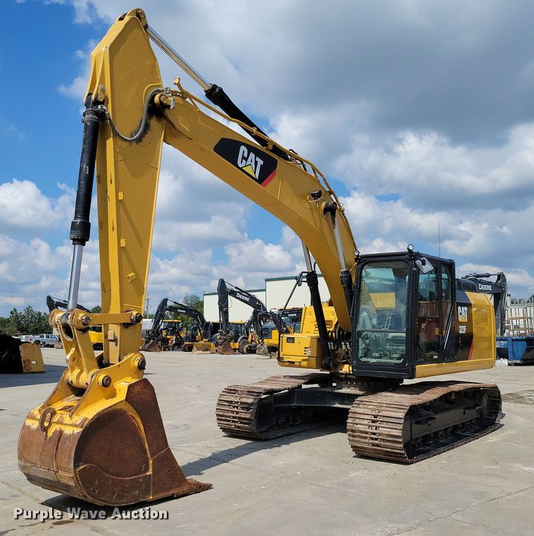 2015 Caterpillar 323FL excavator - DX7459