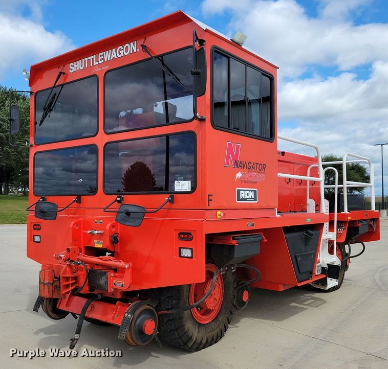Shuttlewagon Navigator NVX6030 railcar mover - EA2546