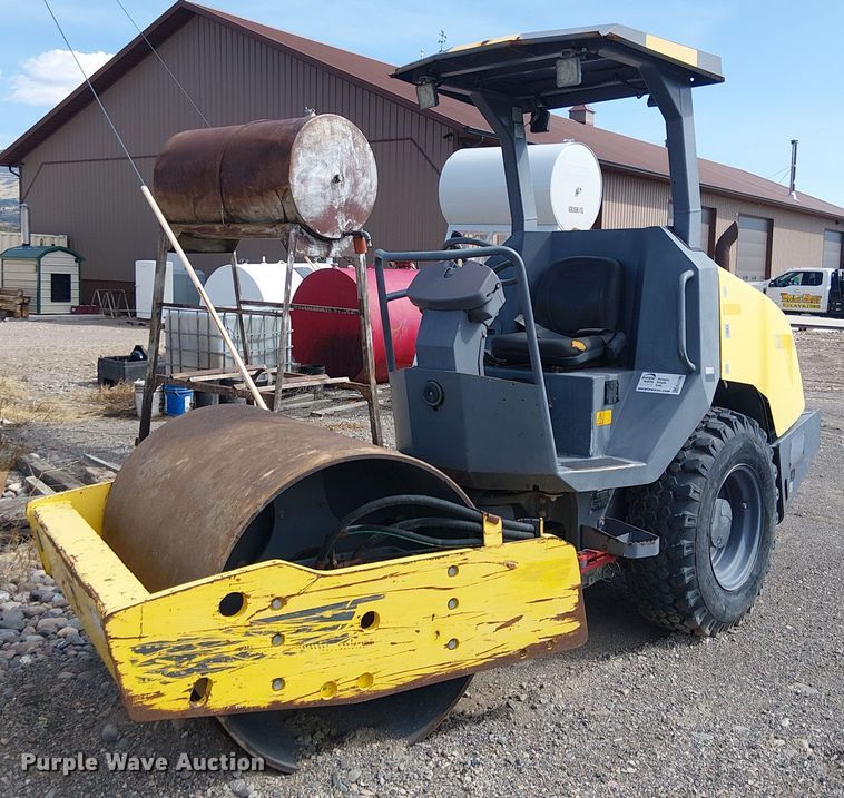 2017 Dynapac CA1300D double drum vibratory roller - EC1180