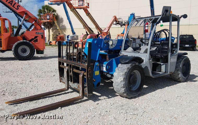 2012 Genie GTH-5519 telehandler - EC3800