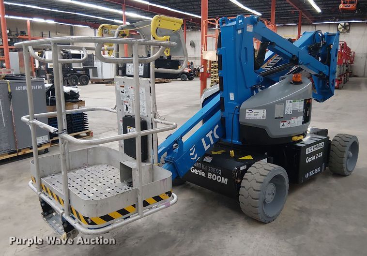 2021 Genie Z-33/18 boom lift - EC3815