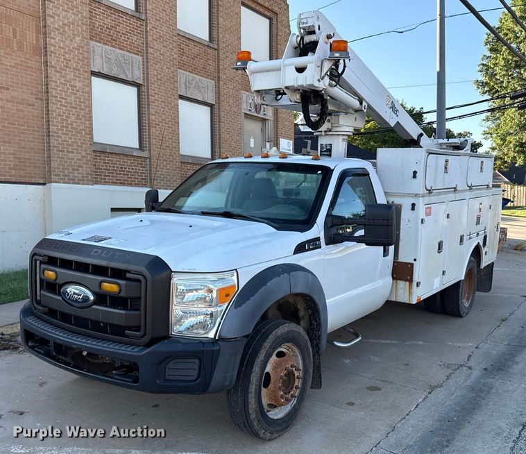 2011 Ford F450 Super Duty bucket truck - ED4462