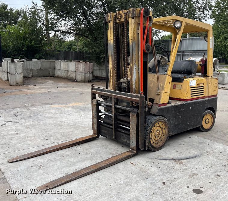 Hyster S80E forklift - EE3957