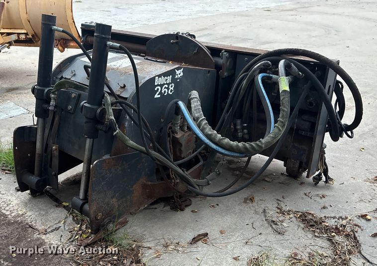 Bobcat skid steer cold planer - EE3959