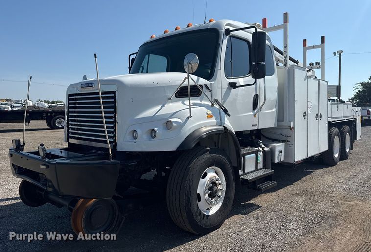 2012 Freightliner Business Class M2 utility / service truck - EG6147