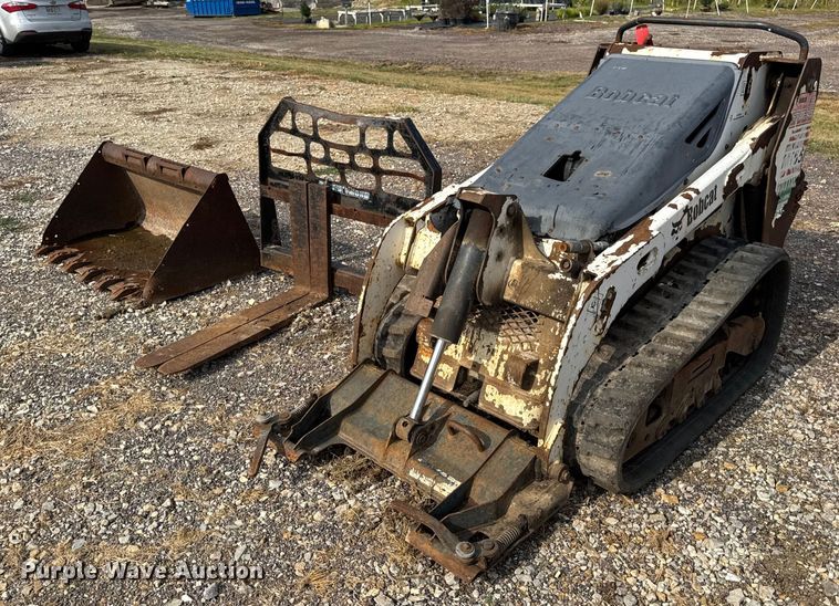 2005 Bobcat MT55 compact utility loader - EH7465