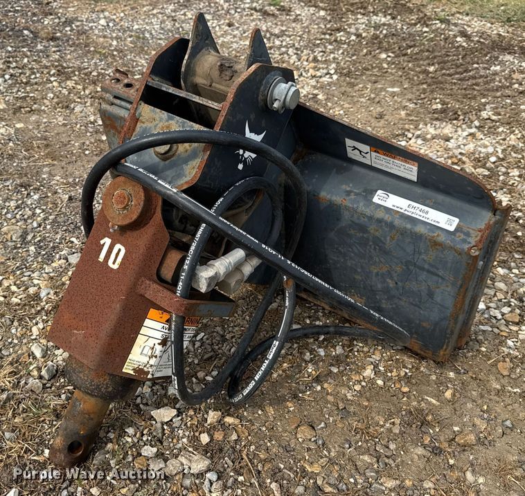 Bobcat 10 Auger compact utility loader auger attachment - EH7468