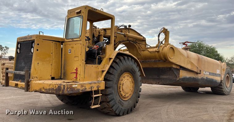 1977 Caterpillar 631D water wagon - EM5059