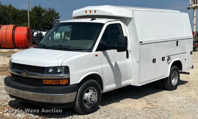 2019 Chevrolet Express utility van - ET3147