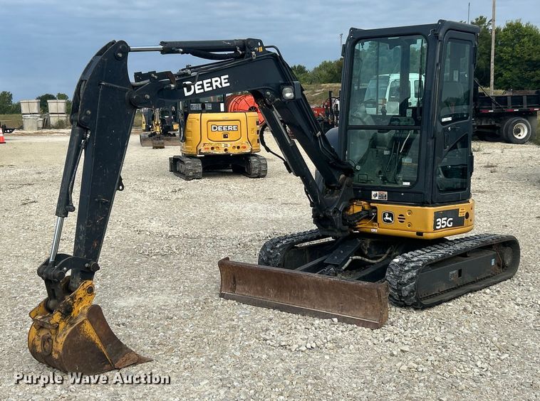 2017 John Deere 35G mini excavator - ET3148