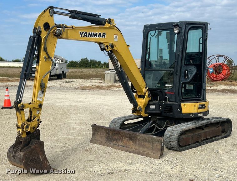 2016 Yanmar ViO35-6A mini excavator - ET3168