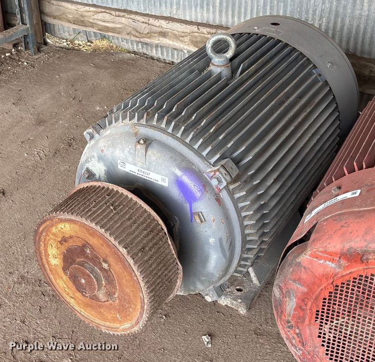 Industrial WWE 200-16-445/7T electric motor - ET4537