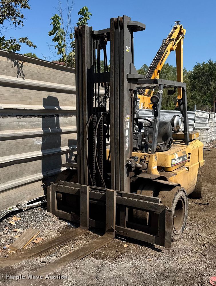 Caterpillar GP45 forklift - EV1832