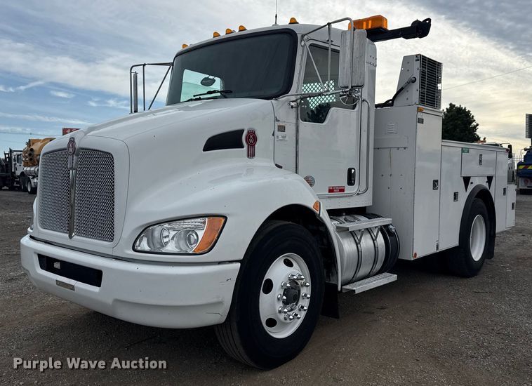 2012 Kenworth T370 utility / service truck - NU9573