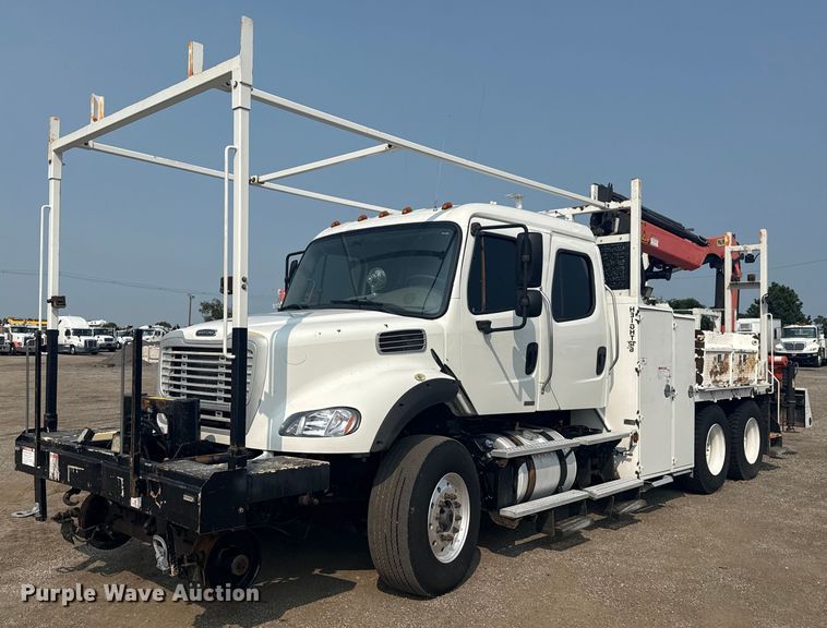 2012 Freightliner Business Class M2 crane truck - NU9596