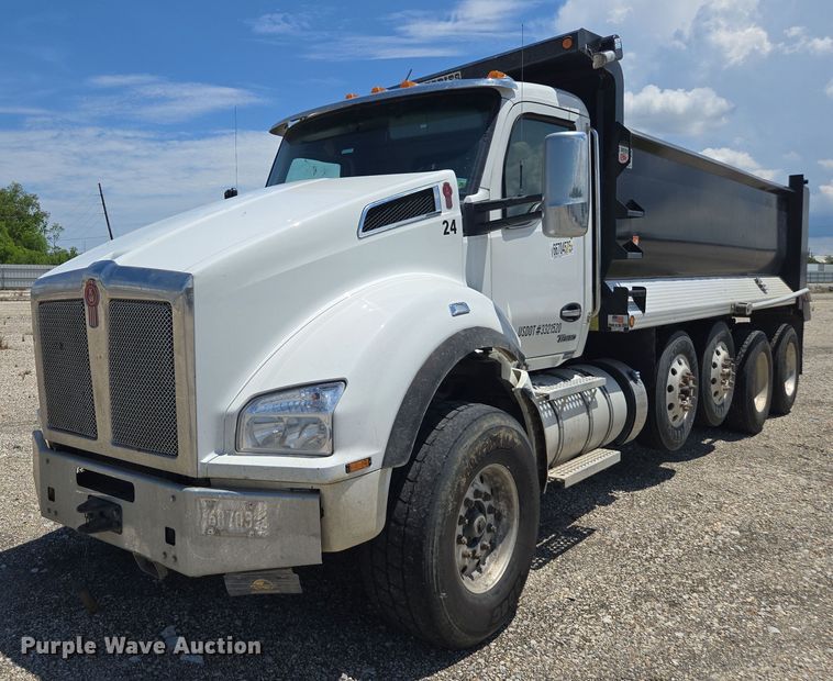 2025 Kenworth T880 dump truck - YA0868