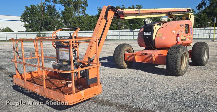 2011 JLG 600AJ boom lift - YA1072