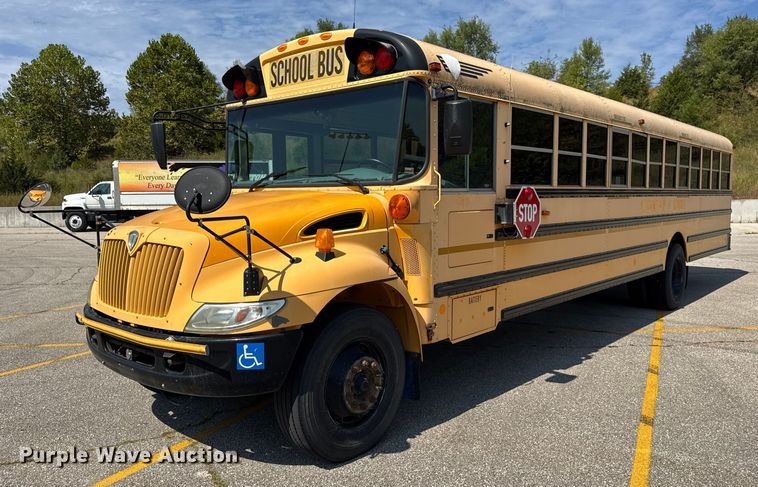 2008 IC PB105 school bus - DO2244
