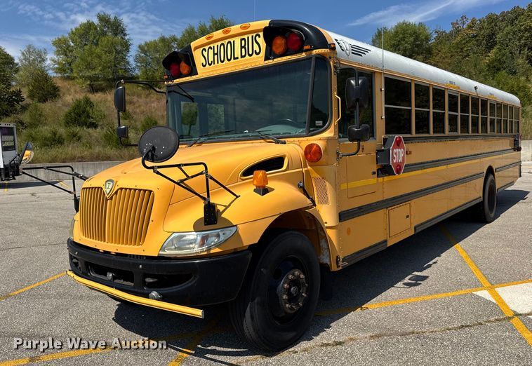 2013 IC PB105 school bus - DO2245