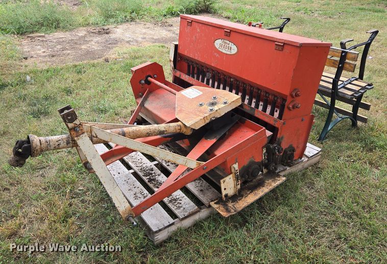 Jacobsen Rogers Seeder 548100 seeder - DY1161