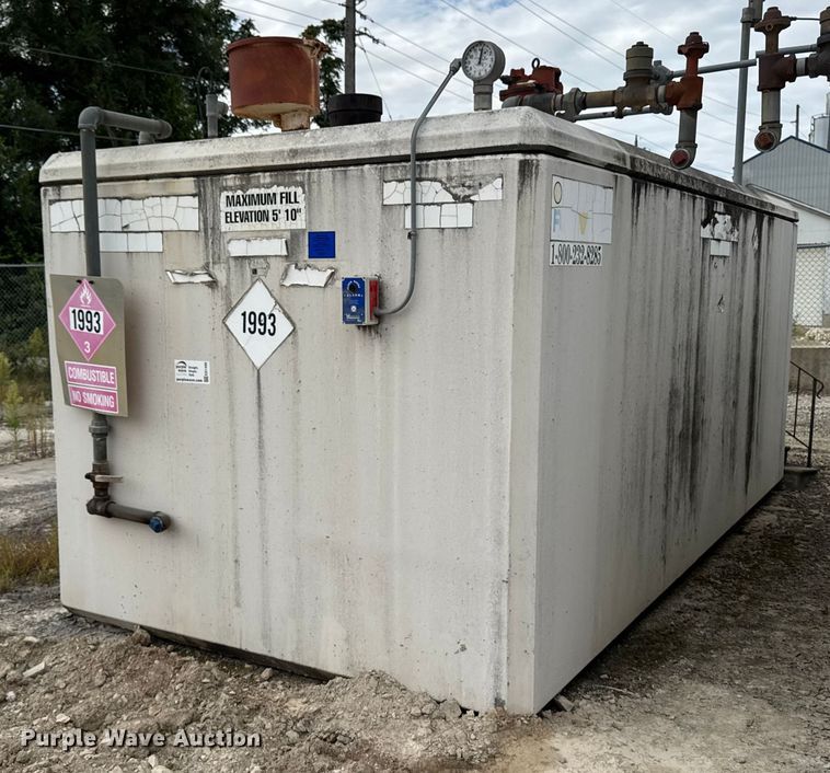 Elk River Machine Company fuel tank - ED1499