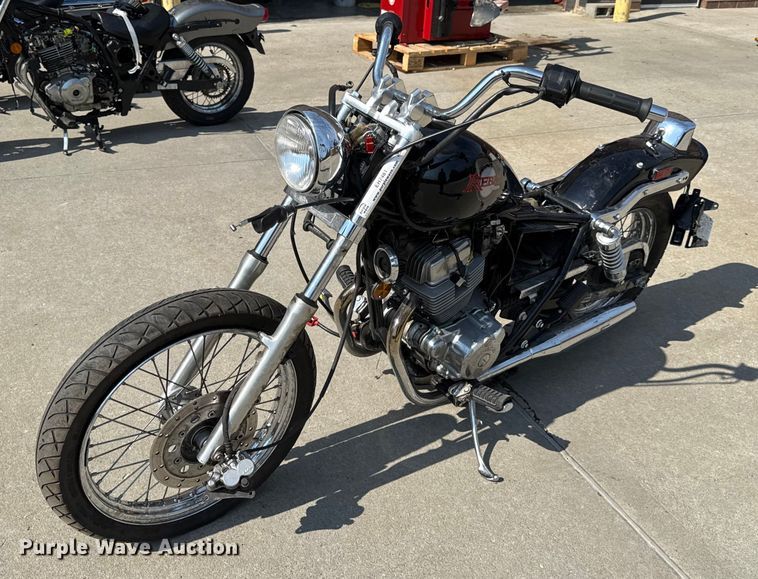 2003 Honda Rebel motorcycle - EH7481