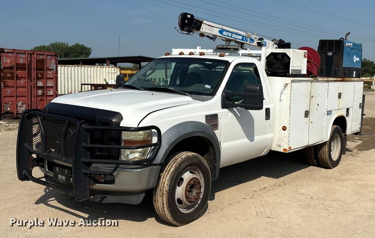 2009 Ford F550 utility / service truck - EU0055