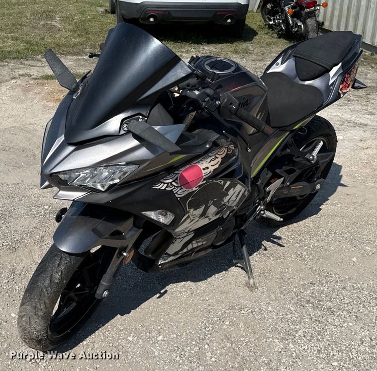 2021 Kawasaki EX400 Ninja motorcycle - EU0066