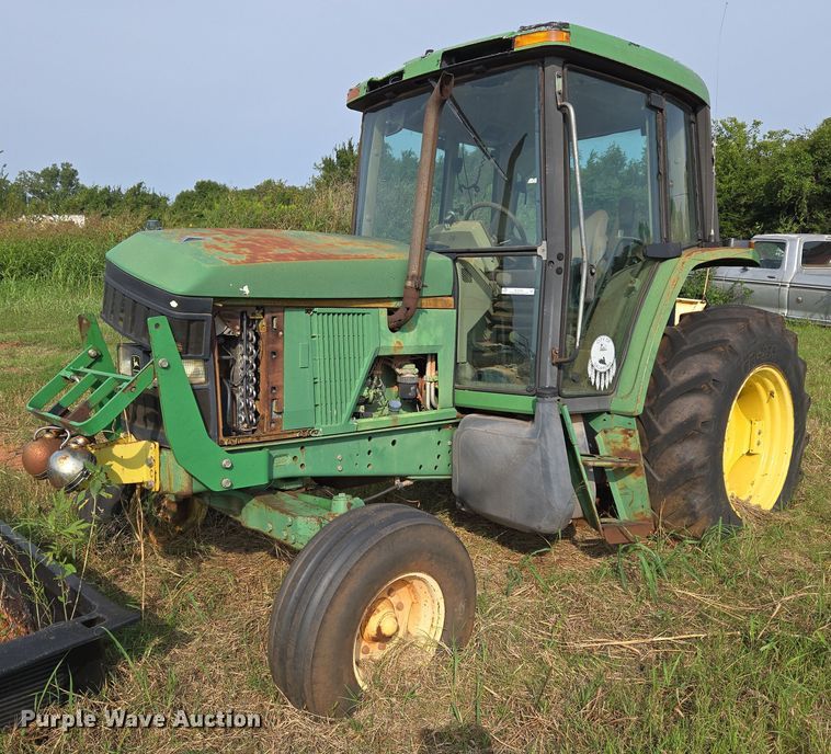 1999 John Deere 6310 tractor - EU3684