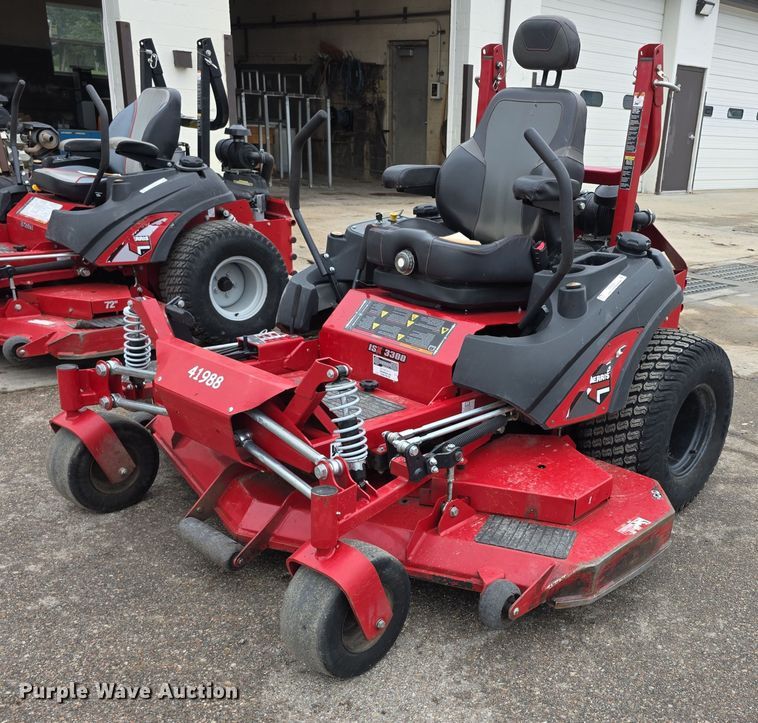 Ferris ISX3300 ZTR lawn mower - DZ6225
