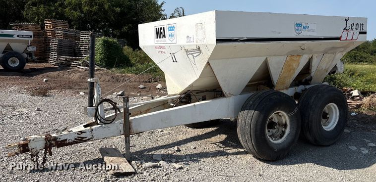 Willmar spreader - DM5472