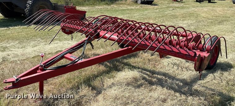 Savage 7218 hay rake - DO1215