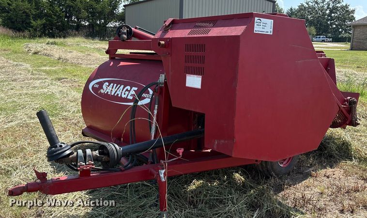 Savage 8261 pecan Harvester - DO1221