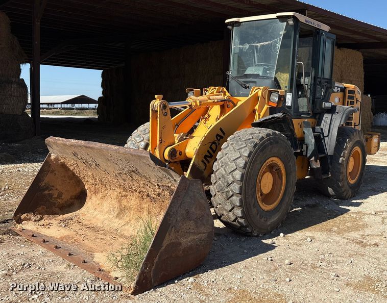 2012 Hyundai HL740-9 wheel loader - EA7515