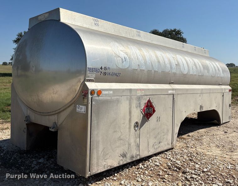 2011 Young Tank A-135 REV-B tank bed - EA7517