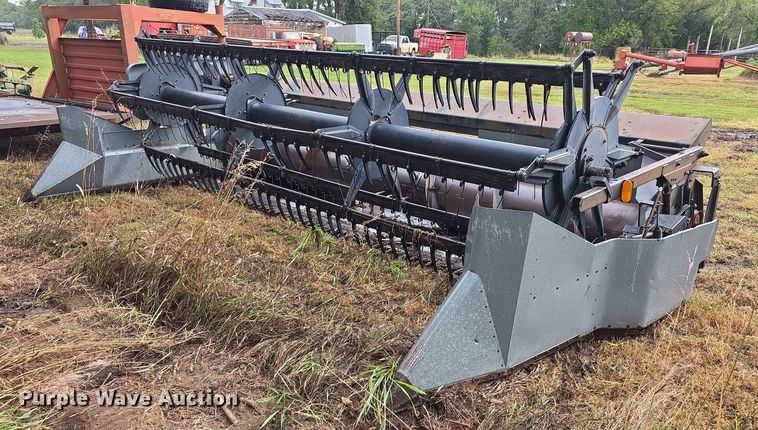 Gleaner LMF header pickup head - EF3806