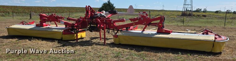 (2) 2015 Pottinger Novacat V10 RC and Novacat 351 Alpha-Motion RC disc mowers - EF3838