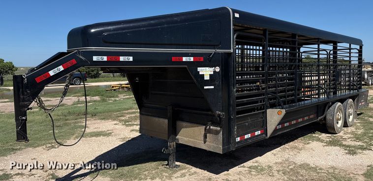 2021 Grupo Remolques Del Norte STH6824W14LNR livestock trailer - EP0546